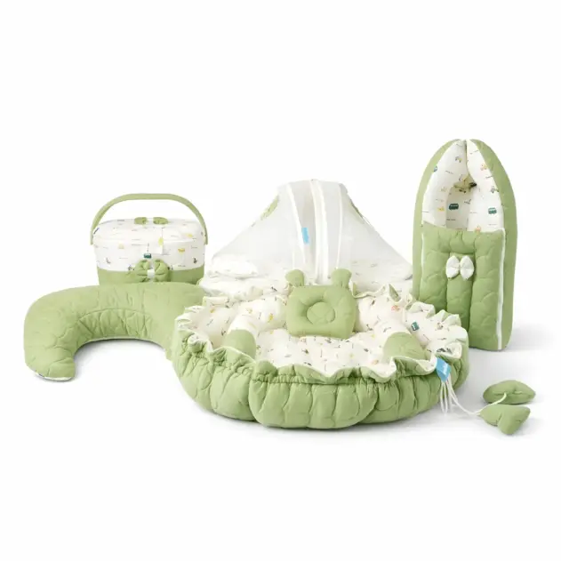 new born printed bedding set and carry bed, feeding pillow